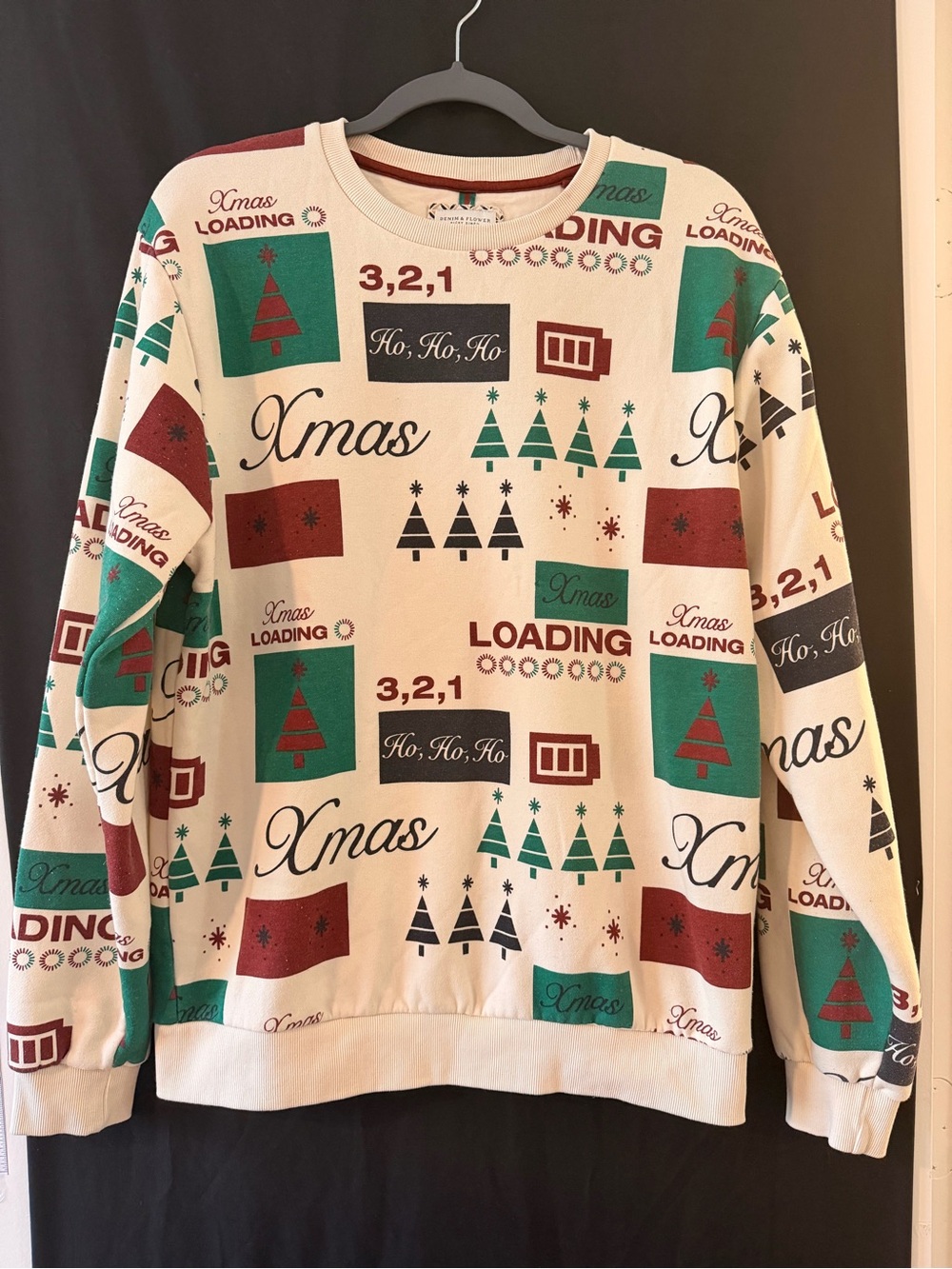 Denim & Flower Festive Xmas Graphic Crewneck Sweater - Cream/Green/Red